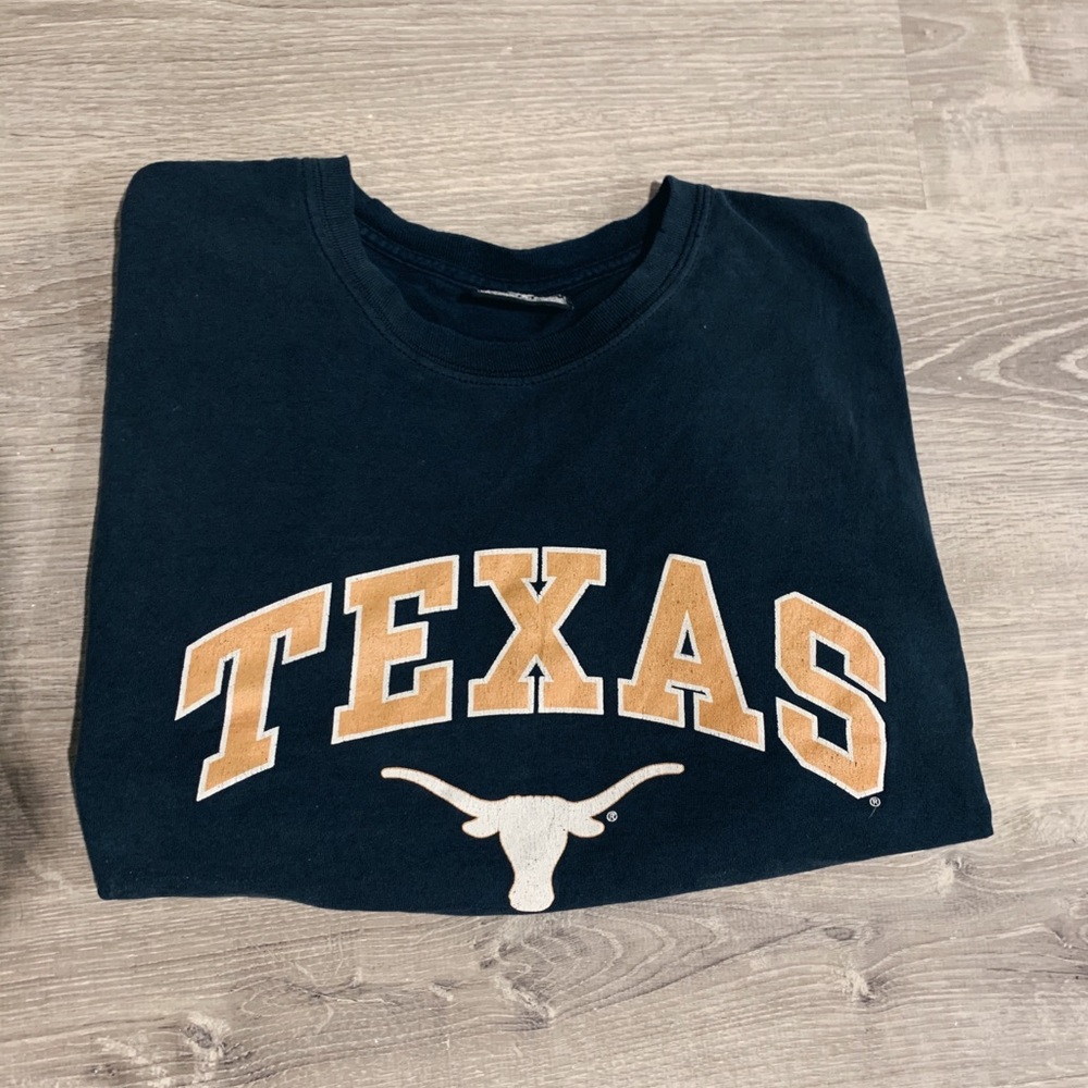 ✨VINTAGE TEXAS SHIRT✨ - Picture 3 of 3